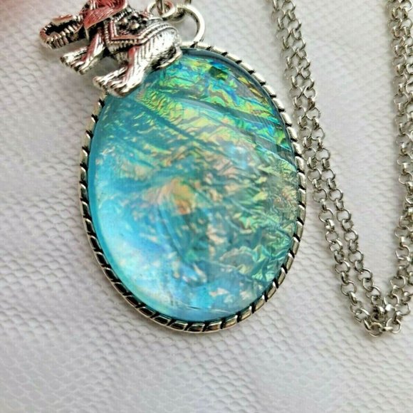 Blue Opal Elephant Aurora Borealis Cameo Necklace - Picture 2 of 6